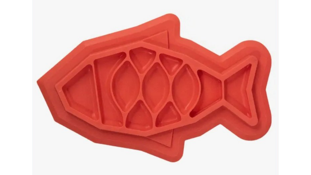 Outward Hound Fishie Fun Feeder Mat for Cats